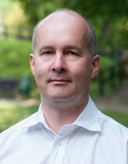 Dr. Giselher Pfau Dr. Giselher Pfau